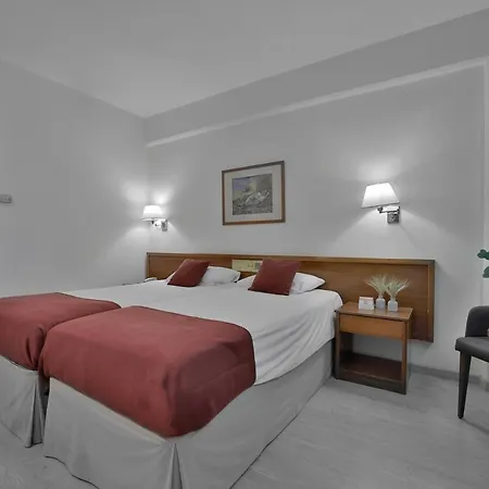 Hotel Odysseia Kapetanios 4*