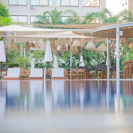 Odysseia Kapetanios Hotel 4*