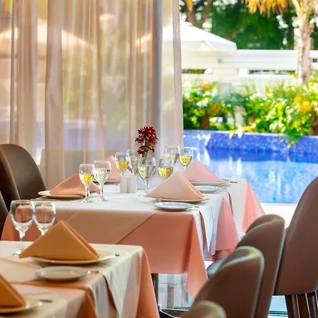 Hotel Odysseia Kapetanios Limassol